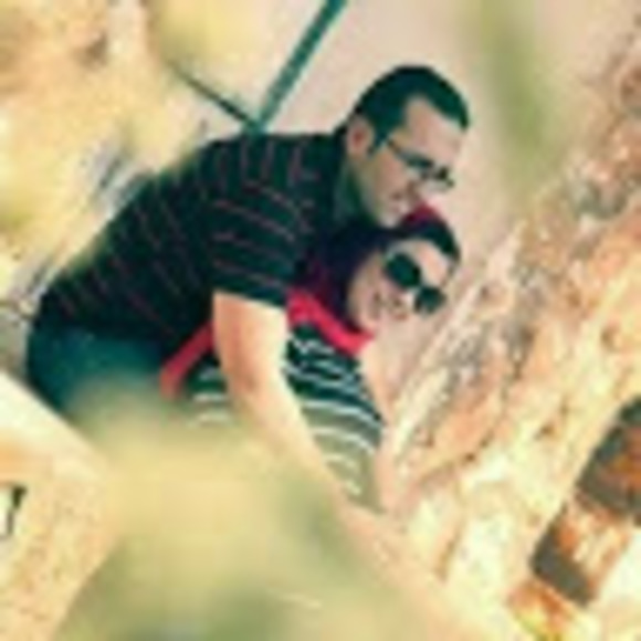 Meet your Posher, Sandy - Picture 1 of 1